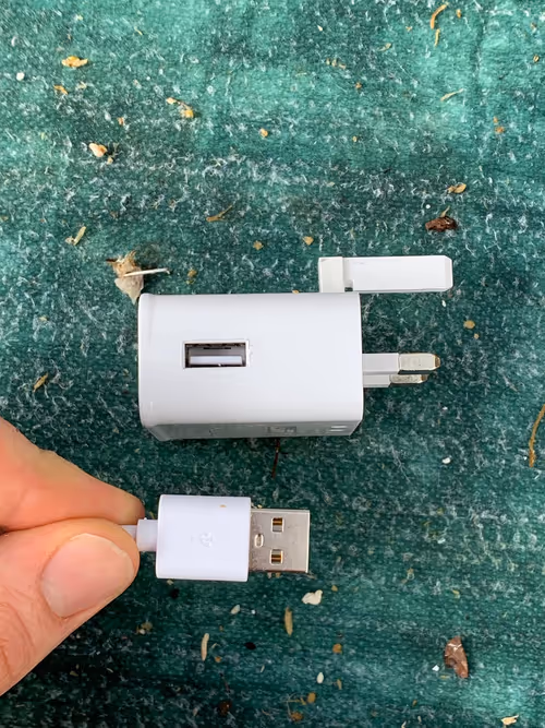 04. Note that it's powered by a normal USB Type A connection