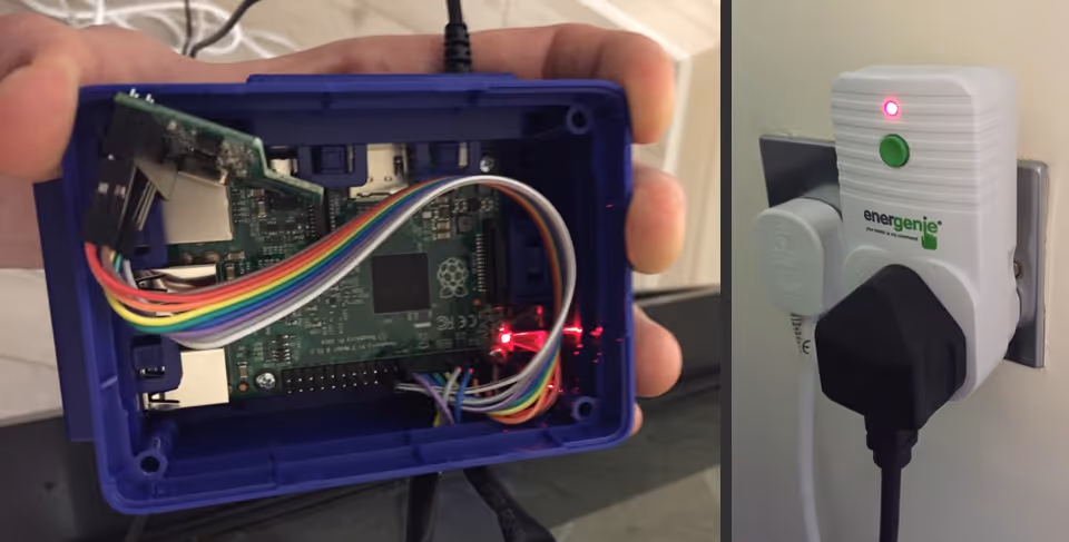 The AM2302 sensor and Energenie transmitter wired to the same Raspberry Pi GPIO