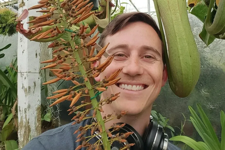 A look at the Nepenthes breeding program at Predatory Plants